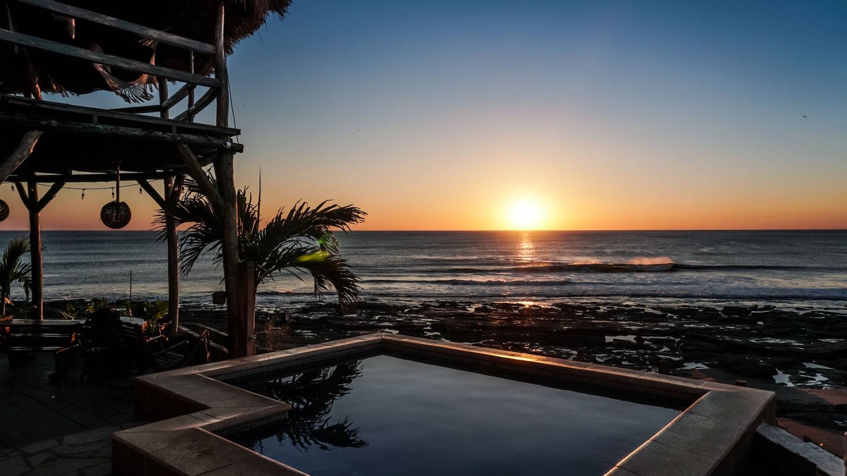 Puerto Sandino Hotel | Miramar Surfcamp