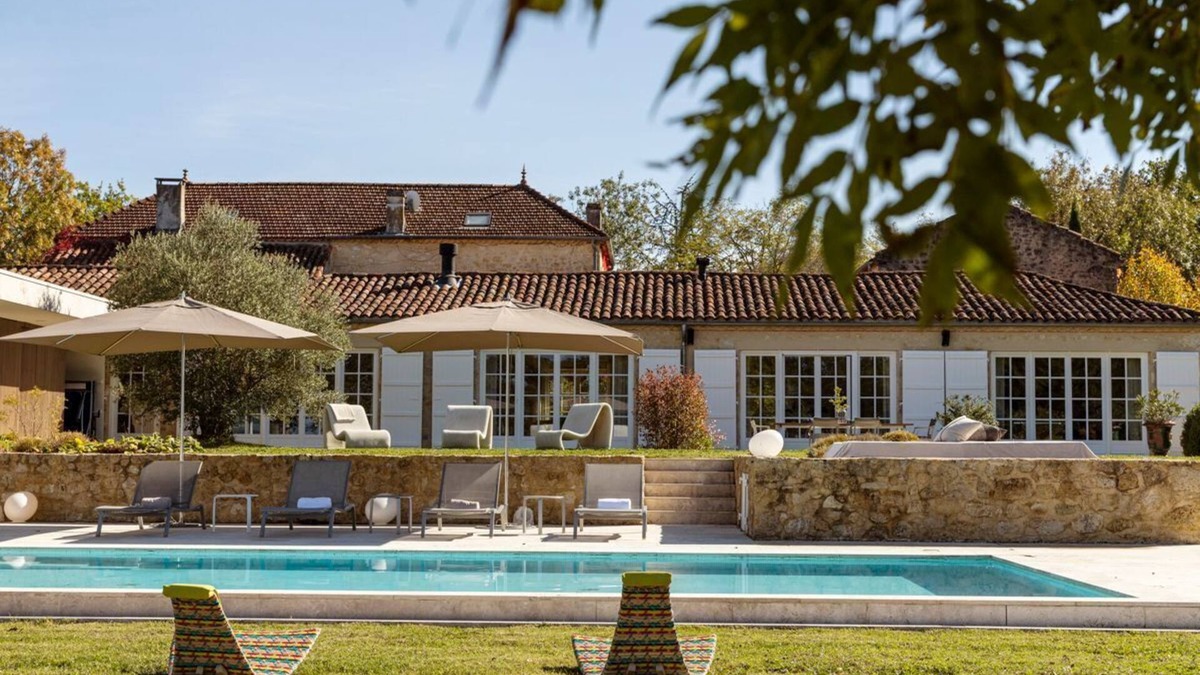 Saint-Orens-Pouy-Petit Villa | Mirandole - Eight Bedroom Villa, Sleeps 18