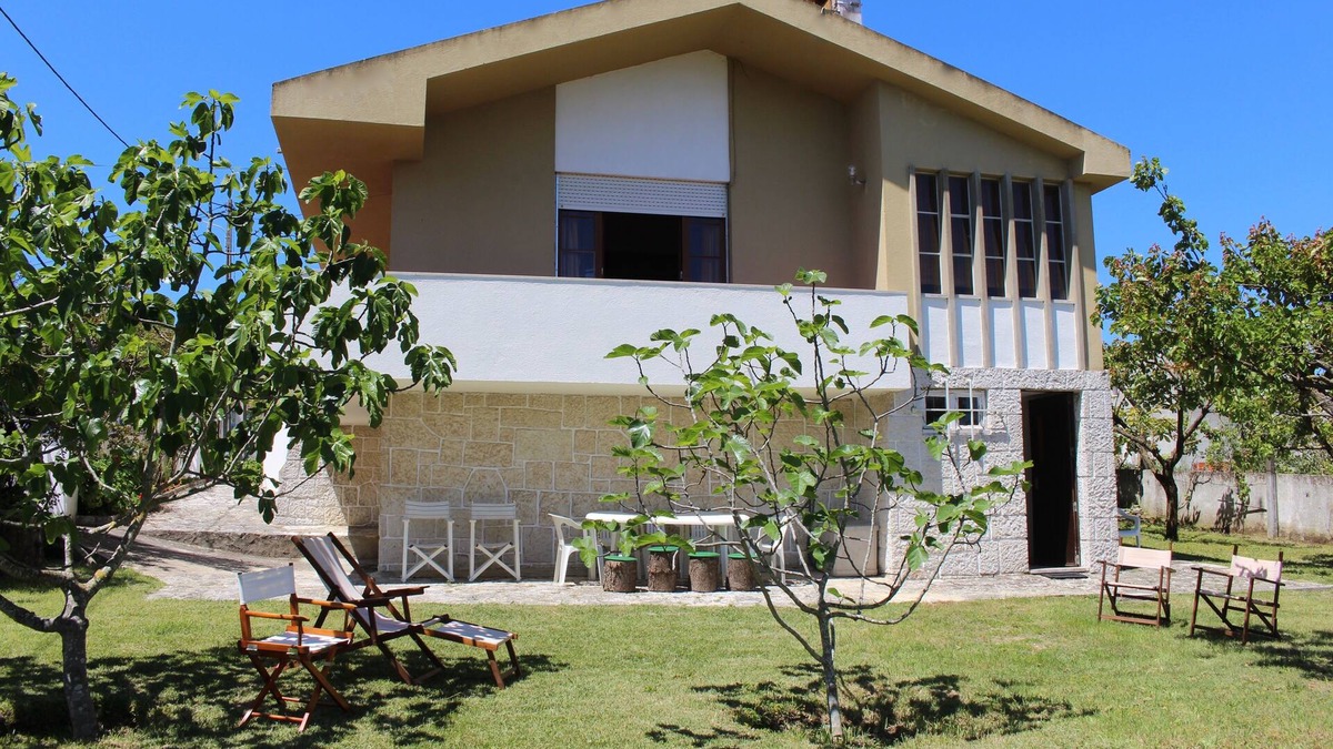 Faulha Villa | Miraserra Villa w/spacious garden, 5min from Sesimbra/beach, Lisbon 35km