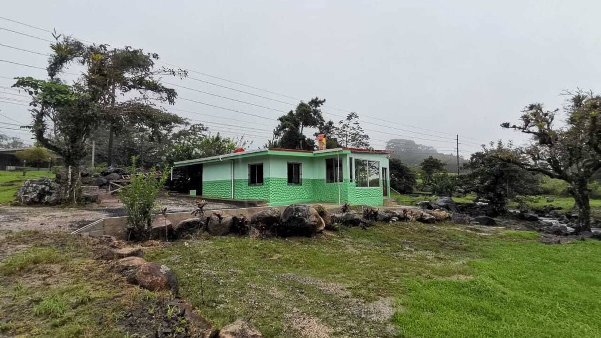 Bagaces House | Miravalles Volcano House, next to Rincon de la Vieja Volcano and Tenorio,