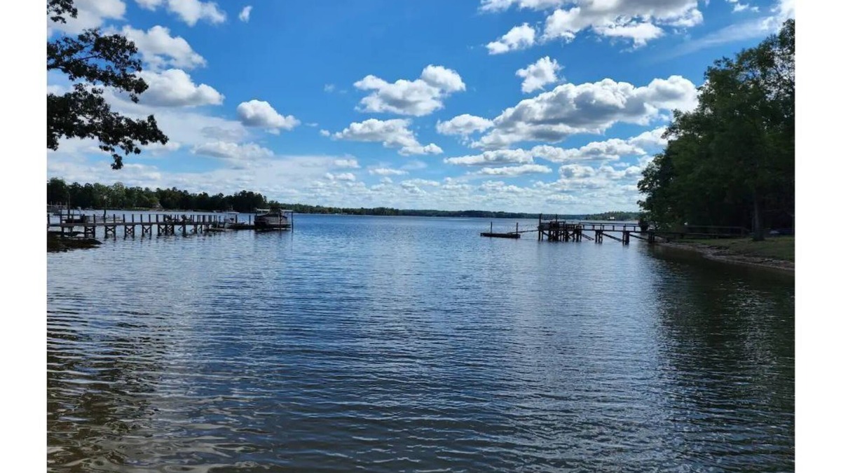 Prosperity House | Miss Grace, newly renovated cottage on Lake Murray