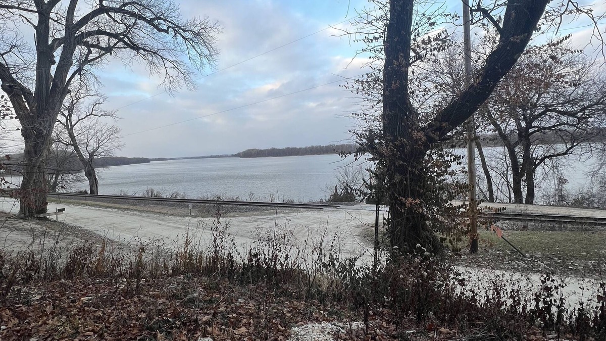 Louisiana Cabin | Mississippi River Cabin