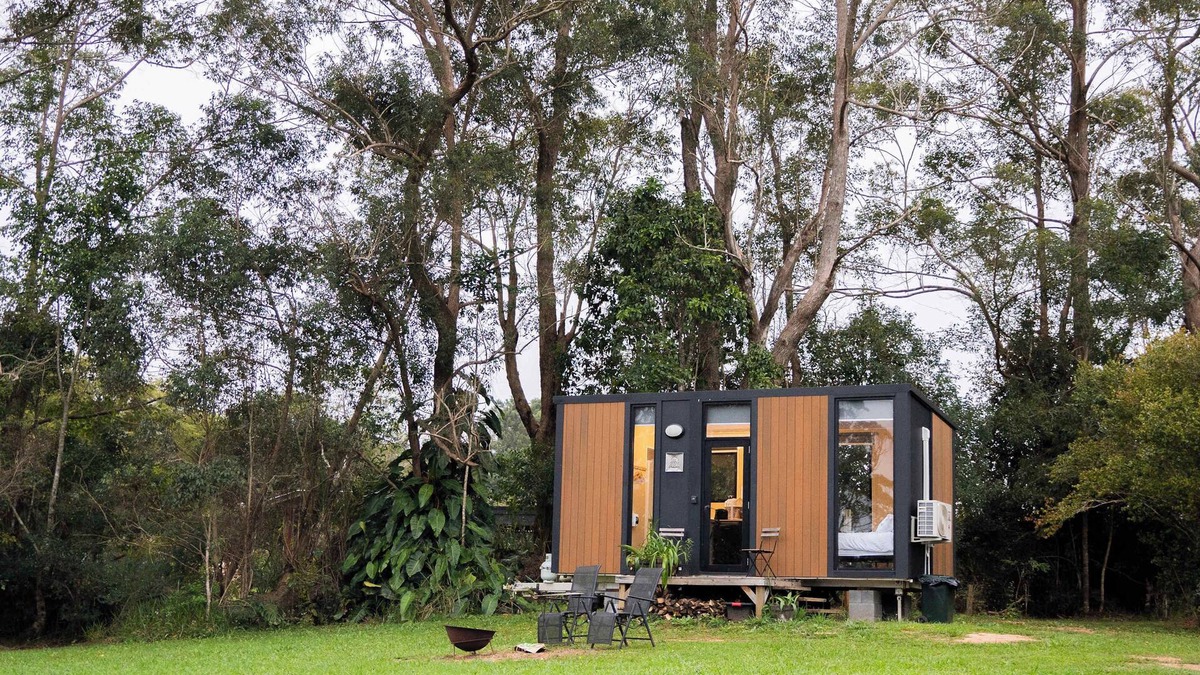 Peeramon House | Misty Mountain Retreat by Tiny Away