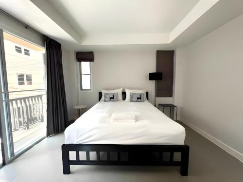 Wang Burapha Phirom Apartment | Mitr Inn MRT Samyot - ตรอกวิสูตร MRT สามยอด