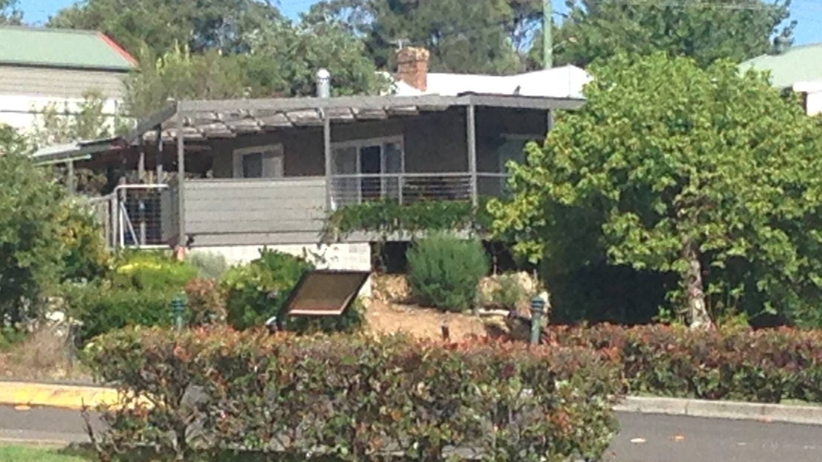 Mittagong House | Mittagong Villa Centrale- Sun-drenched Town Views