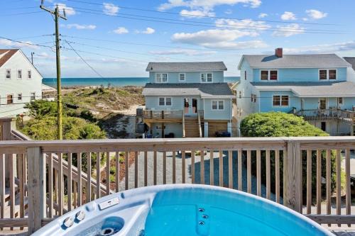 Atlantic Beach House | Mizpah Atlantic Beach 2nd Row Ocean View Home!