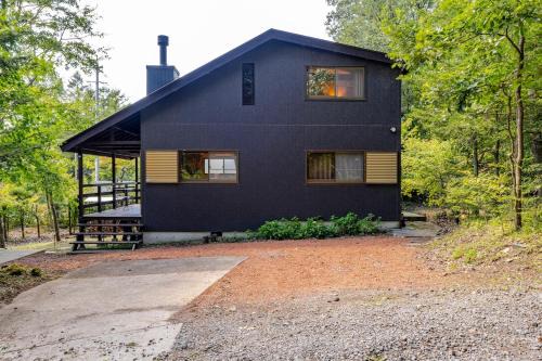 Oiwake House | Mizunara Terrace Karuizawa