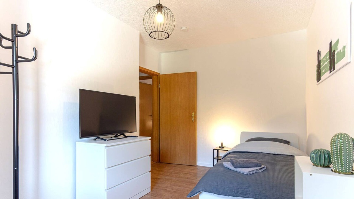 Luedenscheid Apartment | Mk06 - Schöne 3 Zimmer Monteurwohnung in Lüdenscheid, 55qm, 3 Zimmer, Max. 4 Personen