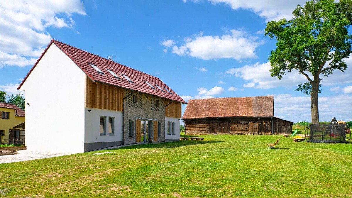 Mnichovo Hradiste Villa | Mnichovo Hradiste SVK405