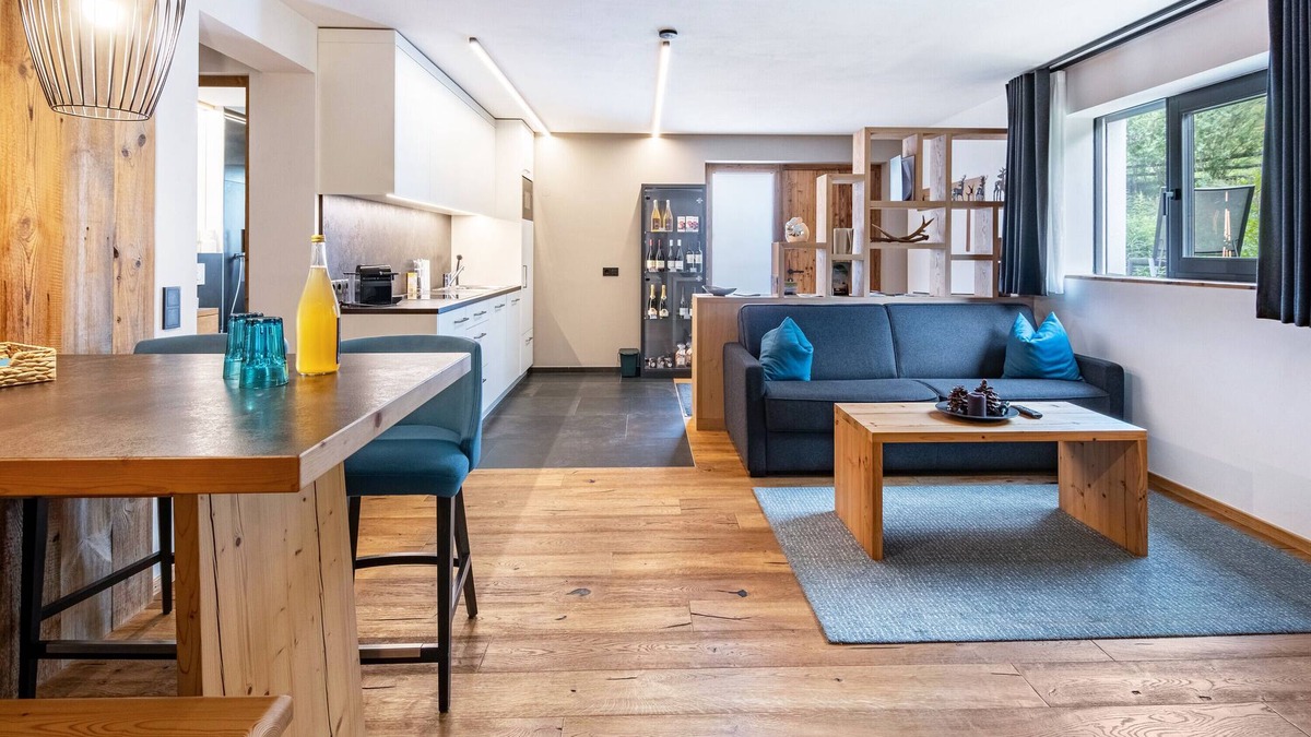 St. Valentin auf der Haide Ski Chalet | Modern Holiday Apartment Chalet Ortles with Mountain View and Wi-Fi