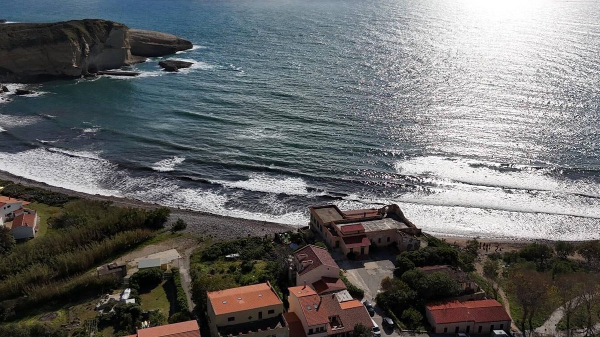 Santa Caterina House | Modern vacation home within walking distance of the sea