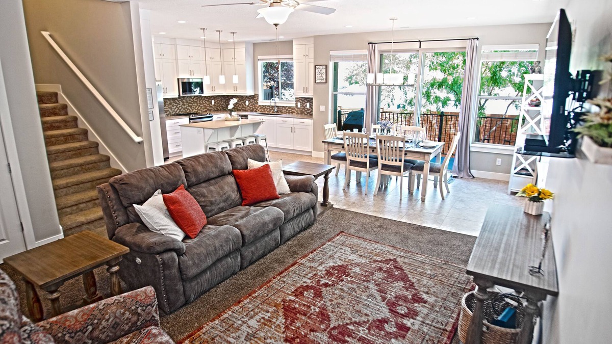 Moab House | Moab Adventure Hub | Pool and Bikes | Near Arches | 598