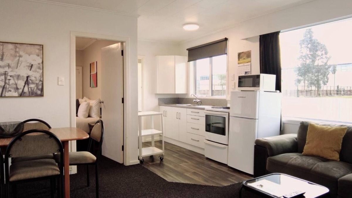 Invercargill Hotel | Moana Court Motel