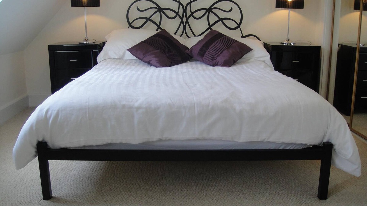 Fort Augustus Apartment | Moathouse No.9, The Highland Club, Loch Ness, Swimming Pool, Sauna. SPECTATULAR!