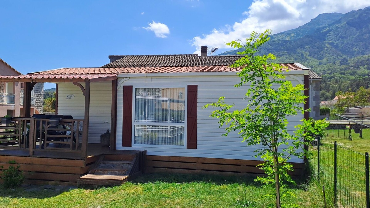 Corte House | Mobil Home à 1.5km du Centre Ville, en en Plein Cœur de la Montagne Corse