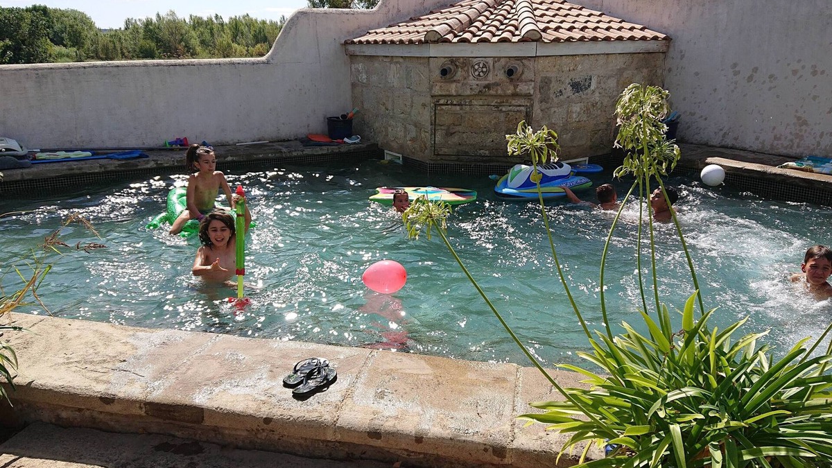 Beziers House | MOBIL HOME 27 M2 + TERRACE 4 to 6 pers. in private property