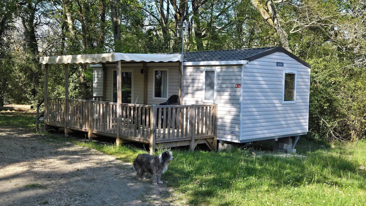Montendre House | Mobil-home 4/6p quiet property 20 min from Jonzac. Ideal for curists.