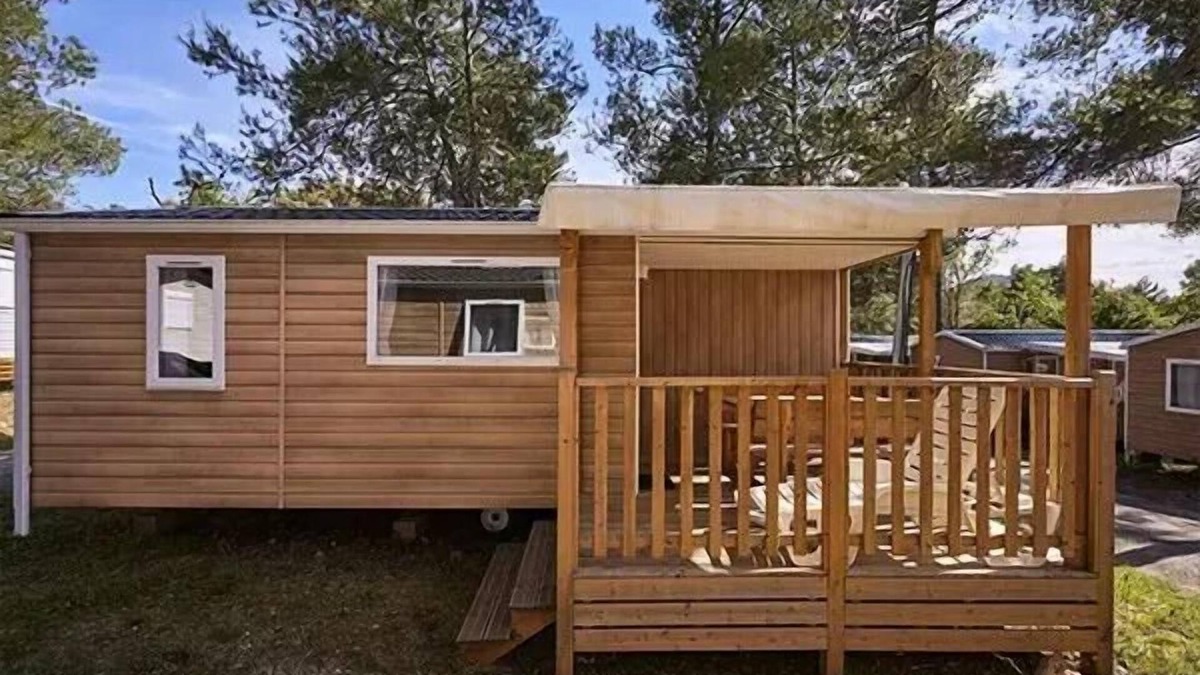 Nans-les-Pins House | Mobil-home | Comfort | 2 Bedrooms | 4 sleeps | Single terrace | A/C