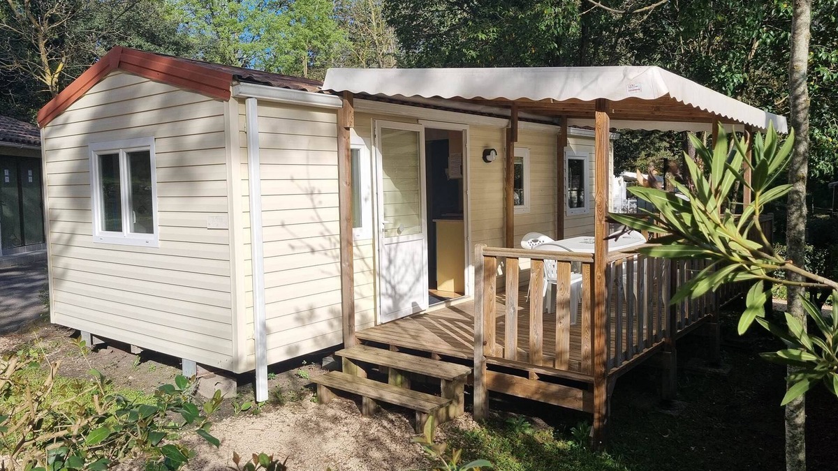 Saint-Jean-de-Valeriscle Ski Chalet | Mobile home Trigano 5 people AIR-CONDITIONED