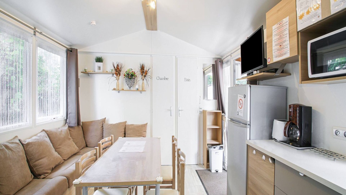 Saint-Jean-de-Monts Ski Chalet | Mobile Home Saint Jean near Demoiselles Beach