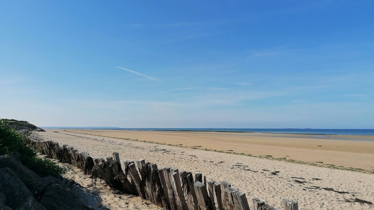 Sainte-Marie-du-Mont House | Mobile-home à 150m de la Plage D'utah Beach Dans un Camping Paradis