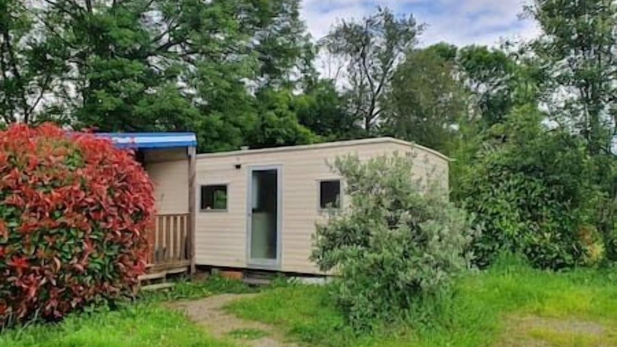 Castelnau-Magnoac House | Mobile home 1 garden view