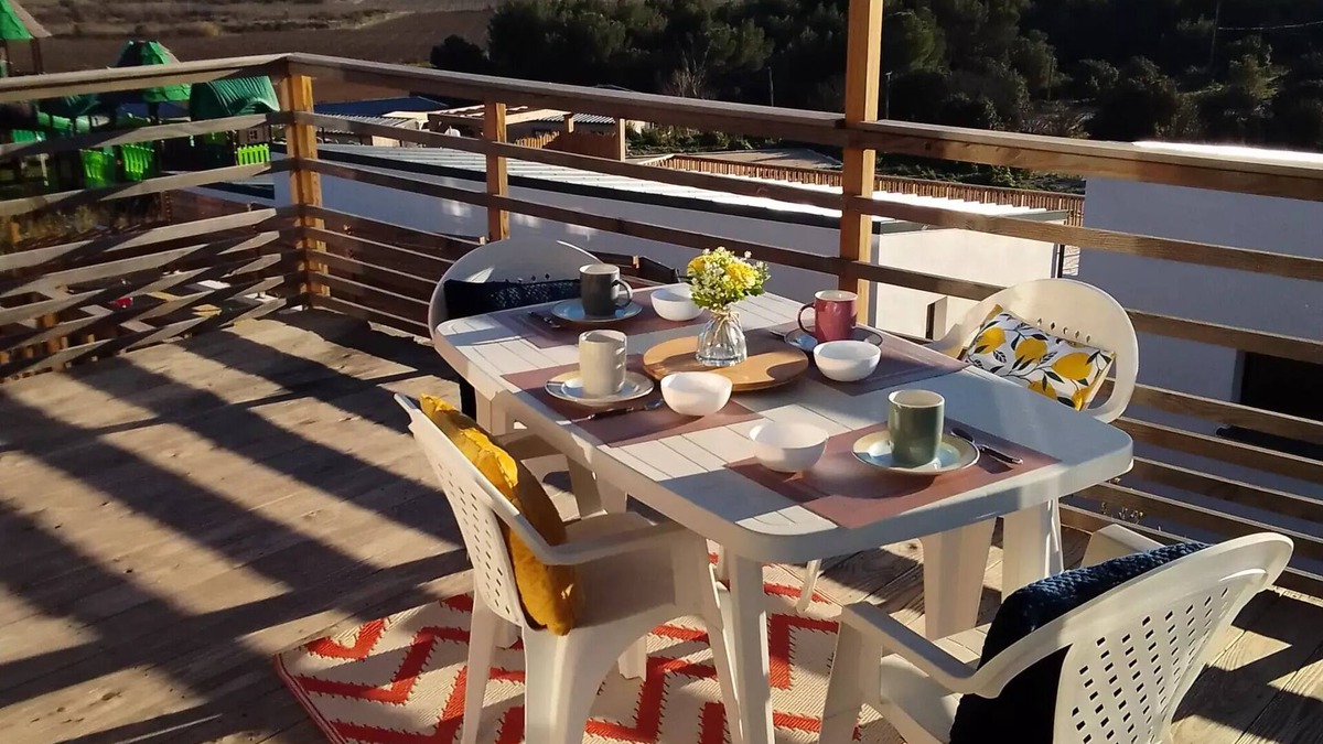 Calvisson House | Mobile-home 2 bedrooms - Premium 4 to 5 persons - 4 pers. included in the price