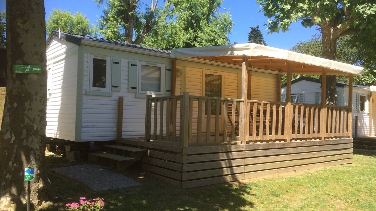 Saint-Sornin-Lavolps House | MOBILE-HOME 6 PERS. ALL COMFORTS WITH COVERED TERRACE