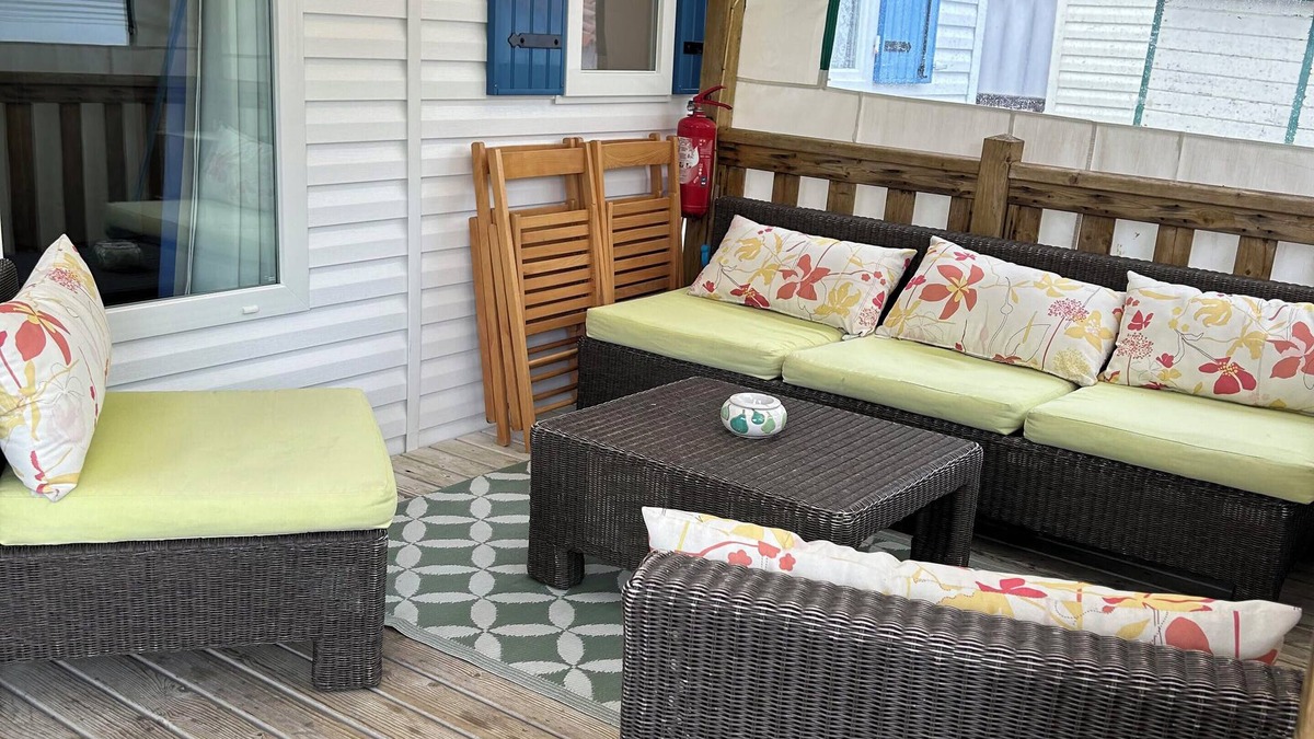 Thiviers House | Mobile home for rent 3-star campsite 5 minutes from a pond in Thiviers