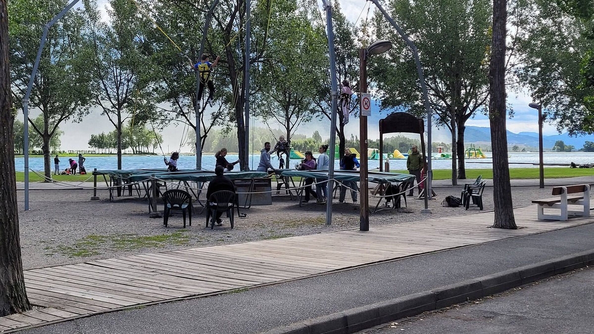 Embrun RV Rental | Mobile home in Embrun - Camping La Tour