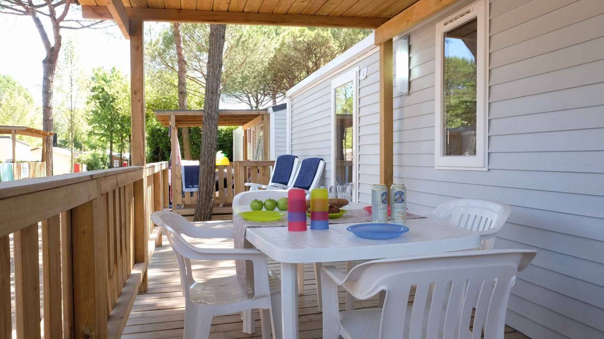 Mandrione House | Mobilehome with air conditioning, terrace and pool