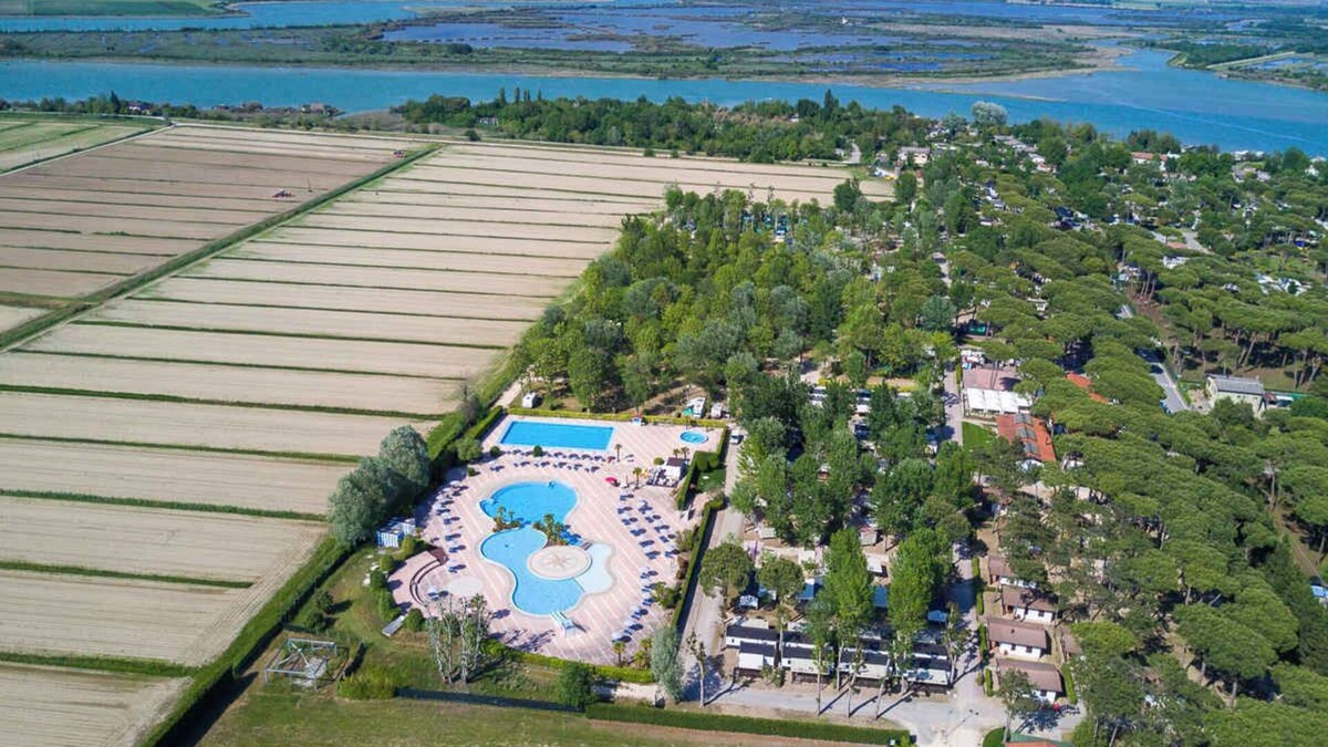 Caorle House | Mobilehome with air conditioning, terrace and pool