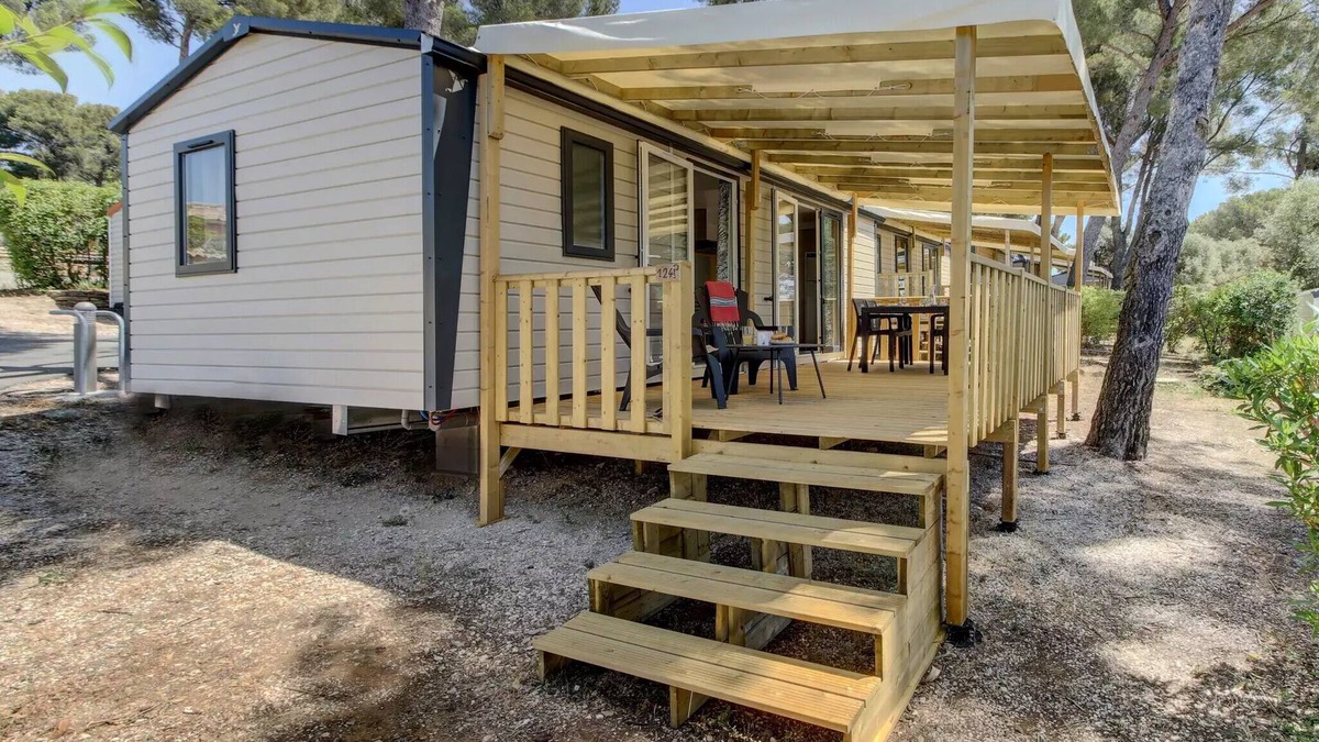 Villereal House | Mobilheim A/C