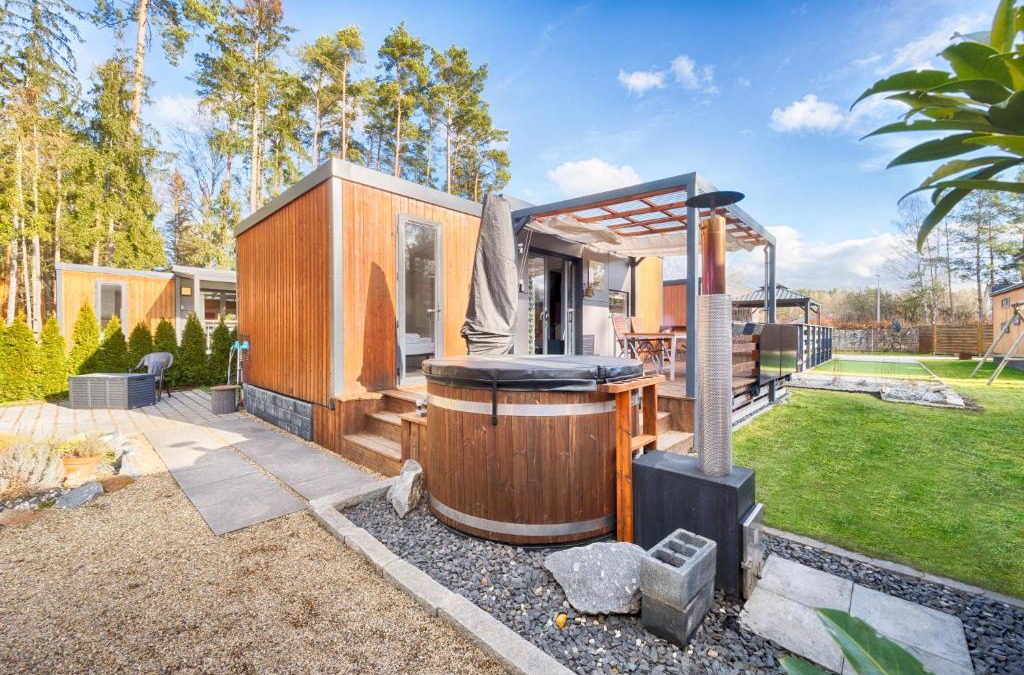 Wackersdorf Apartment | Mobilheim am Murner See - private Sauna + privater Badezuber