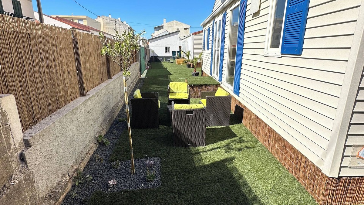 Pedrogao House | MobilHome 1 Comfortable 40 m from the Beach with Garden and Barbecue