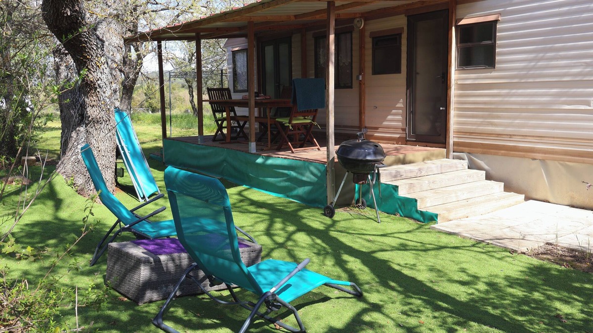 Jouques House | Mobilhome Dans un Lieu de Calme À l Abri des Autres Naturisme Autorisé