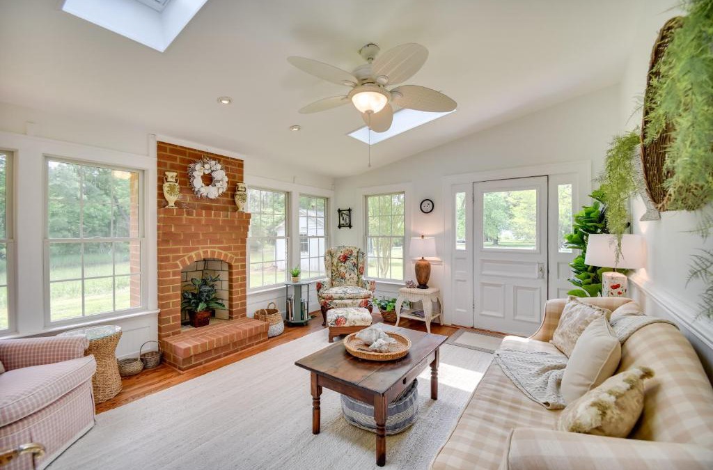 Bohannon House | Mobjack Bay Rental on Private Cove!