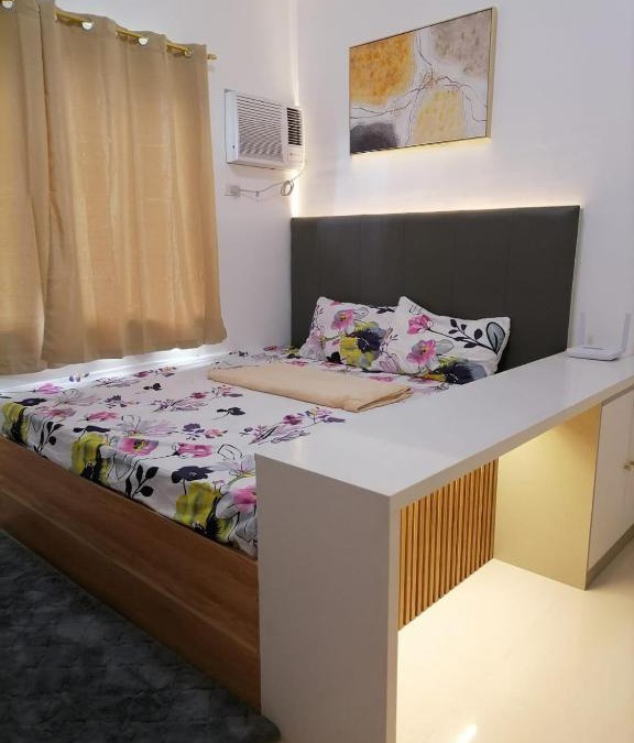 Minglanilla Apartment | Modena Town Square-Walkup Condominium