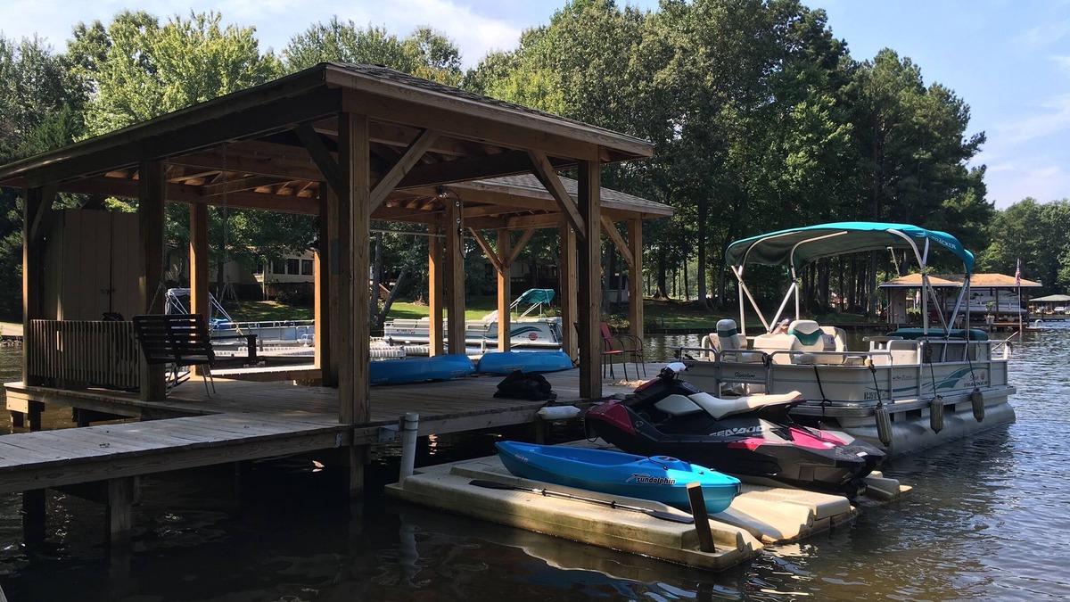 Littleton Cottage | Moderate Awesome Cute Affordable Waterfront Lakehouse