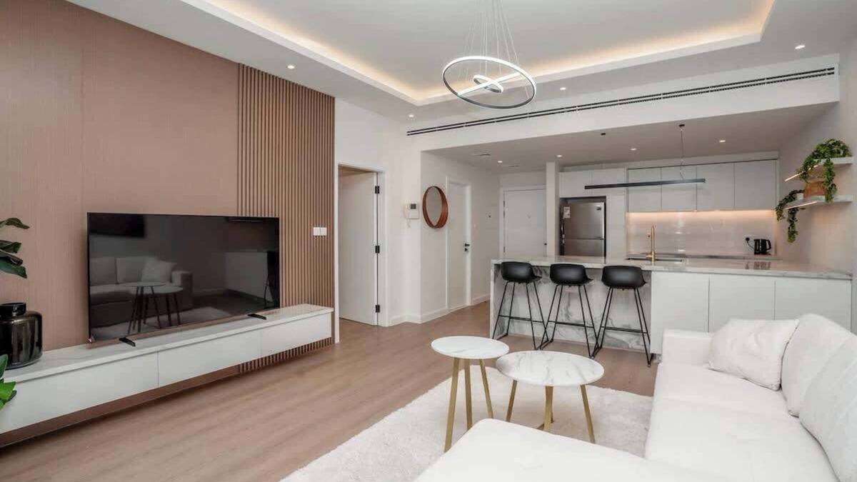 The Greens Apartment | Modern 1 bed - great location