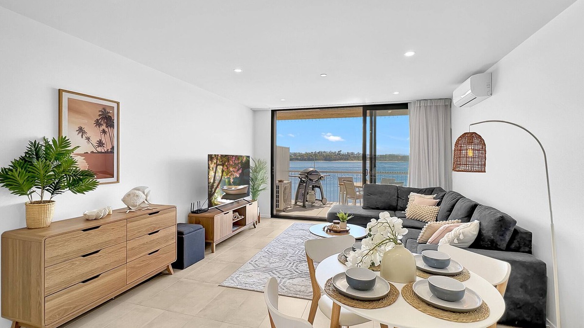 Batemans Bay Apartment | Modern 1-Bedroom Apt with Sweeping Water Views