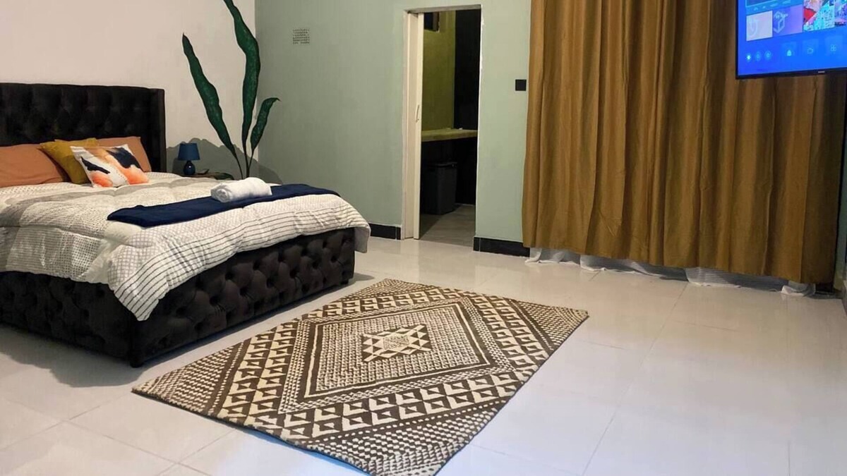 Kitwe Apartment | Modern 1 Bedroom apartment near ECL- self catering