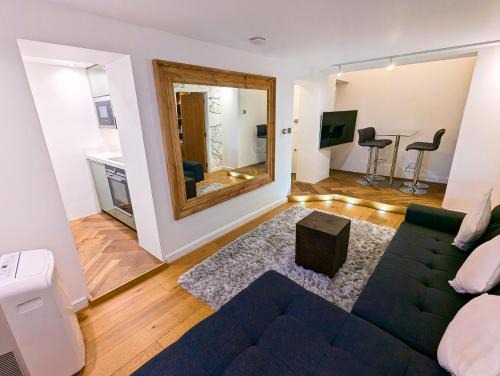 Pembridge Apartment | Modern 1 Bedroom Apartment in Kensington