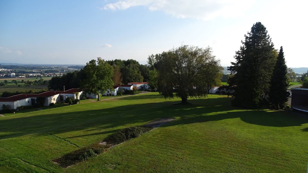 Markdorf Condo | Modern 1-bedroom apartment with mountain views and indoor pool
