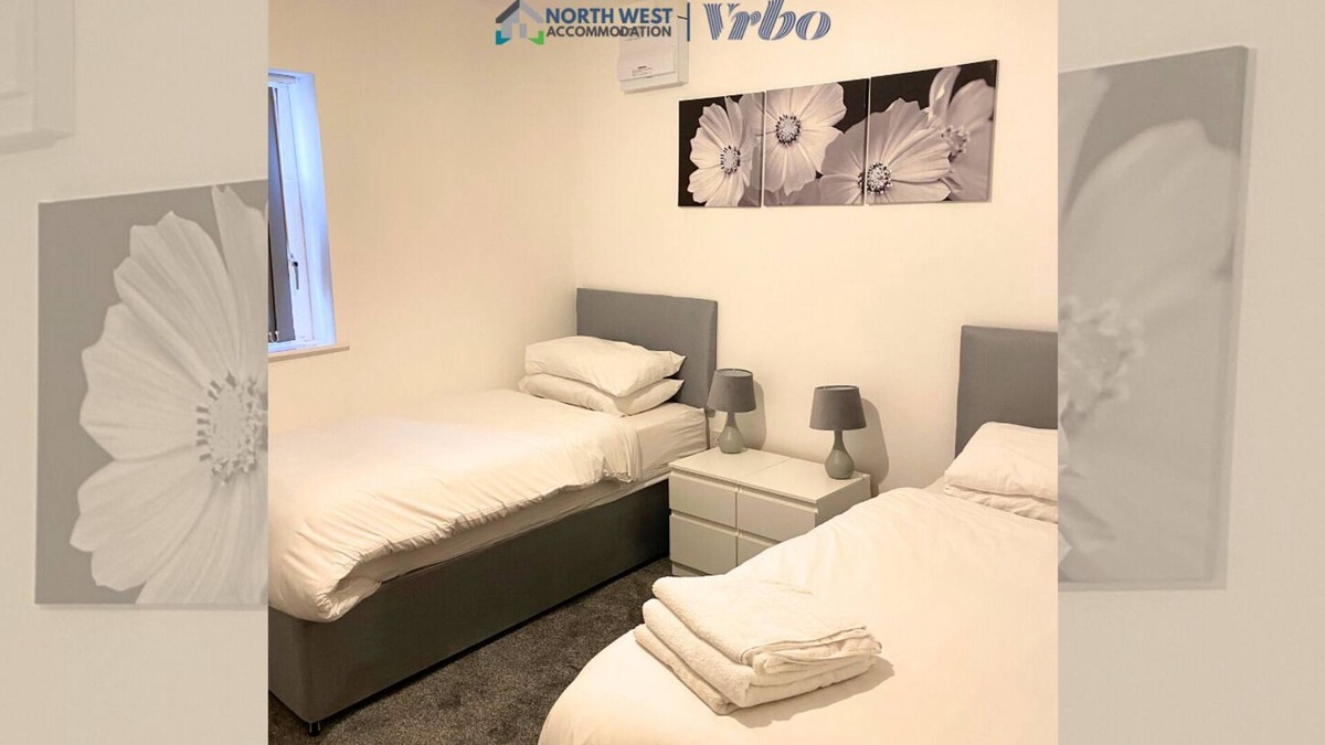 St Helens Apartment | Modern 1 Bedroom Flat in St Helens – Ideal for Relocation or Work Trips