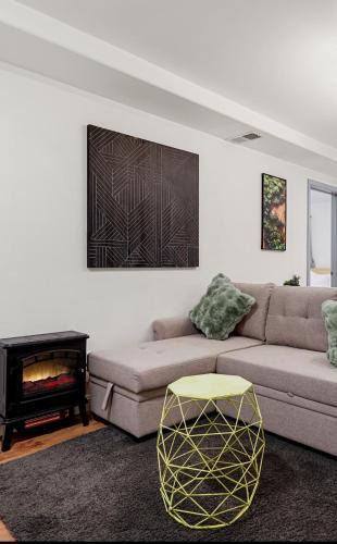 Inner Parkside Apartment | Modern 1BR 1Bath with Living Area near SFSU