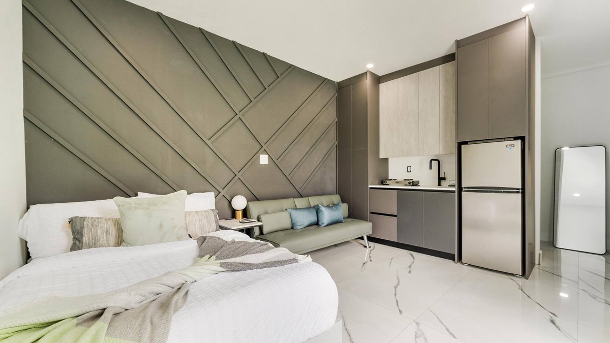 Coral Terrace Apartment | Modern 1BR Miami Apt: Sleeps 3, Kitchenette