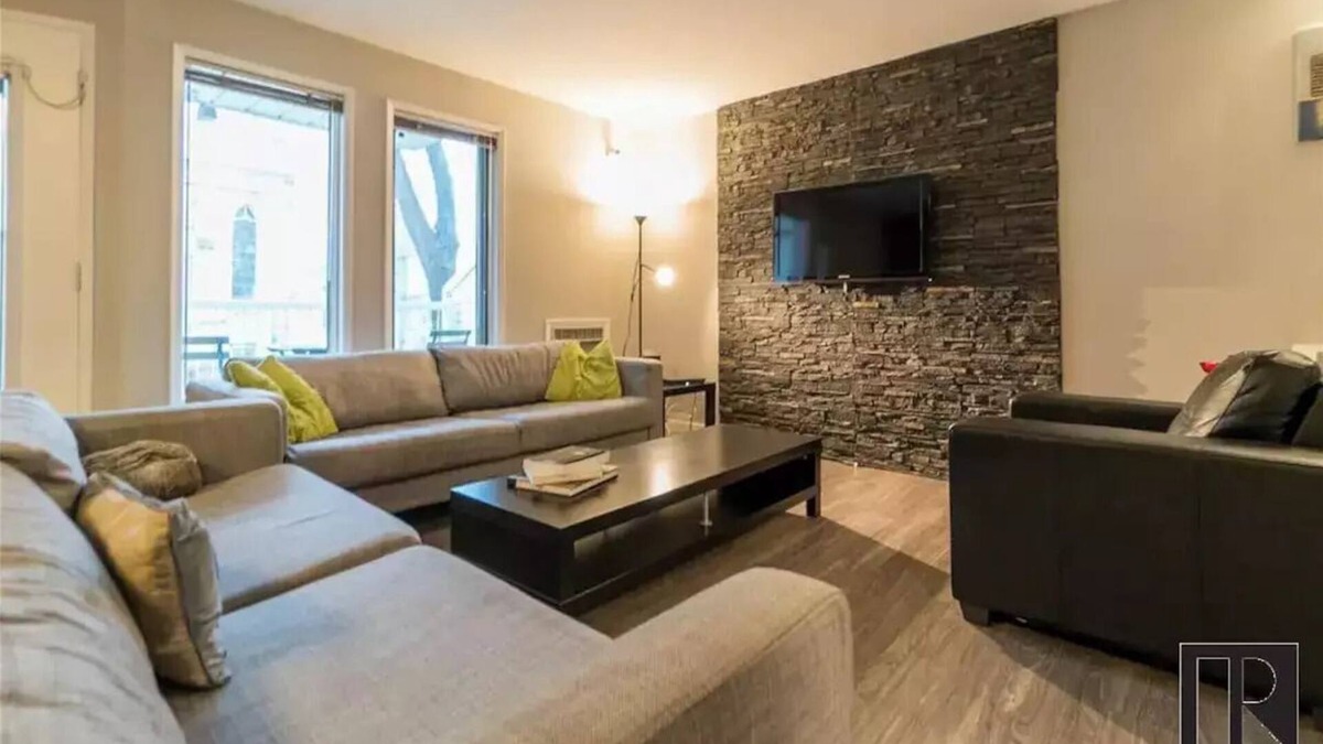 Winnipeg Condo | Modern 2 bed/2 bath Condo in Great locationn