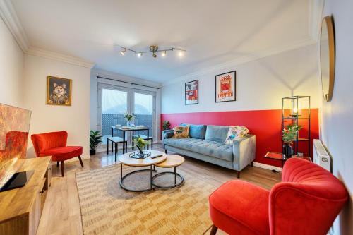 North Glasgow Apartment | Modern 2 Bed Flat with Free Parking