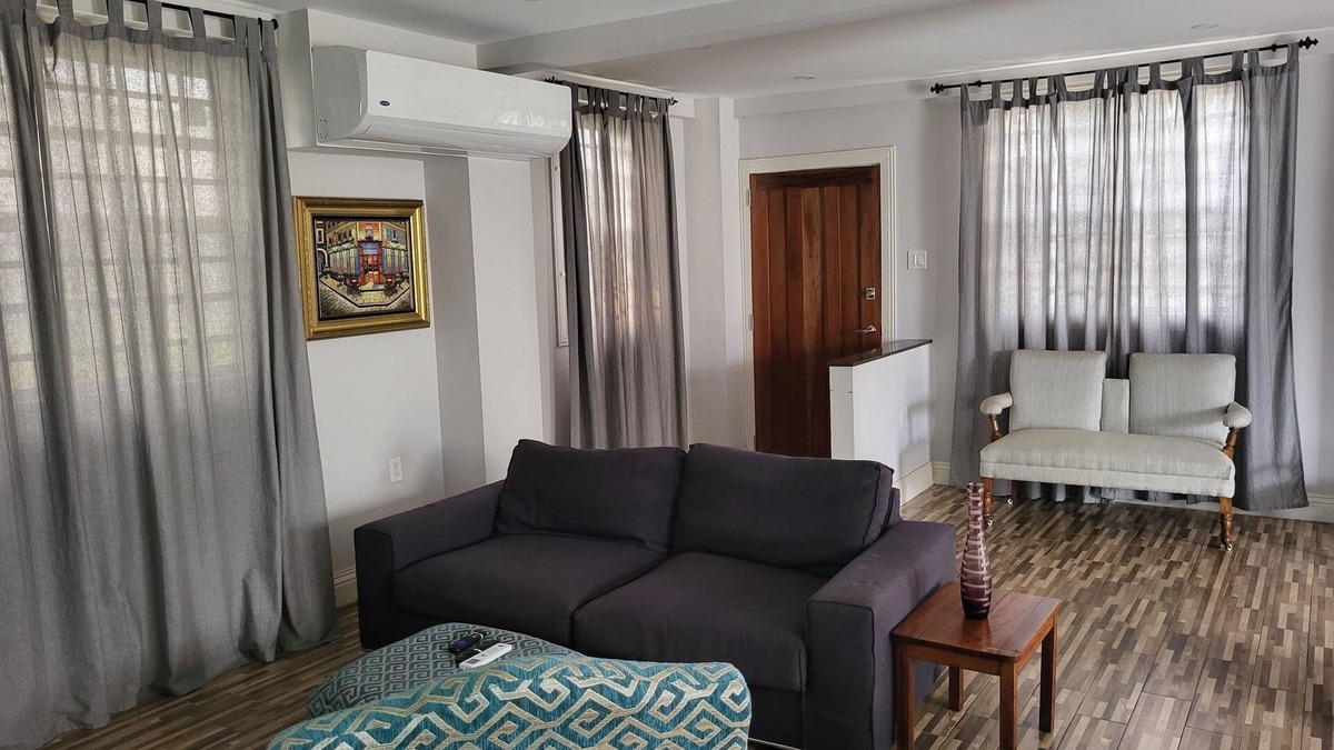 Georgetown Apartment | Modern 2-bedroom, 2 bath unit close to Embassies